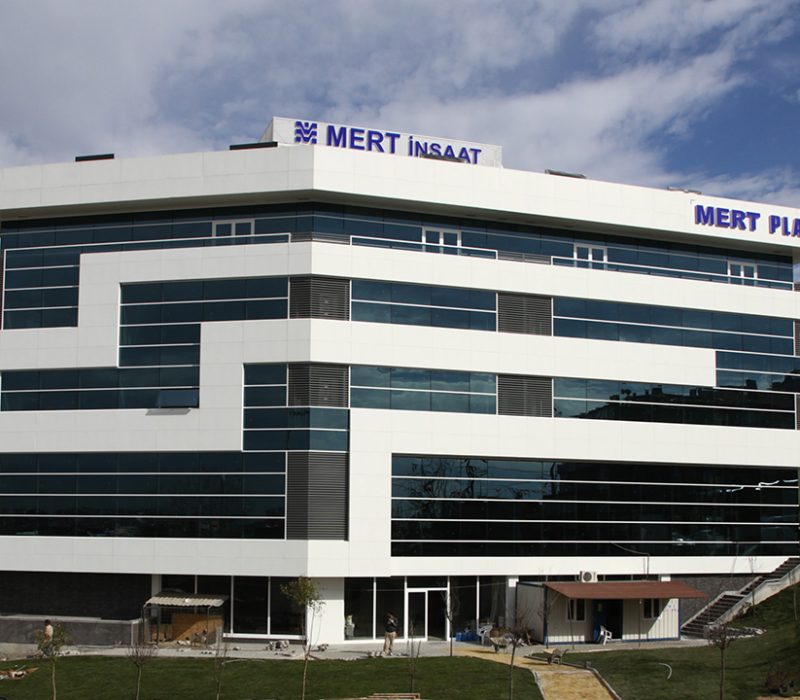 Mert inşat hakkında
